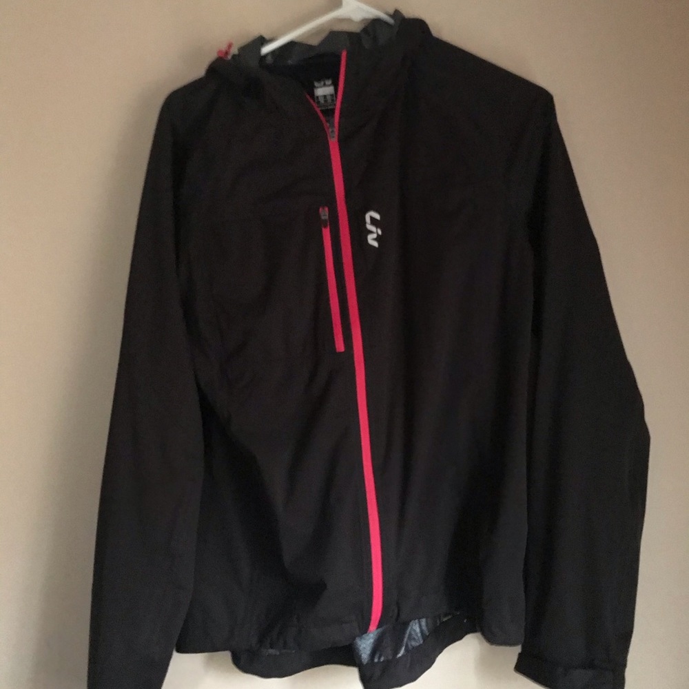 LIV pro textura zip up bike breaker jacket